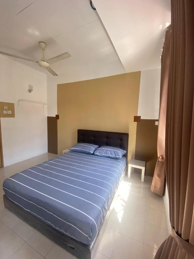 Comfy Sutera Seberang Jaya Vila Kampong Belah Dua Exterior foto